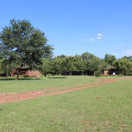 Little Swift Chalets Kophou Bagian luar foto